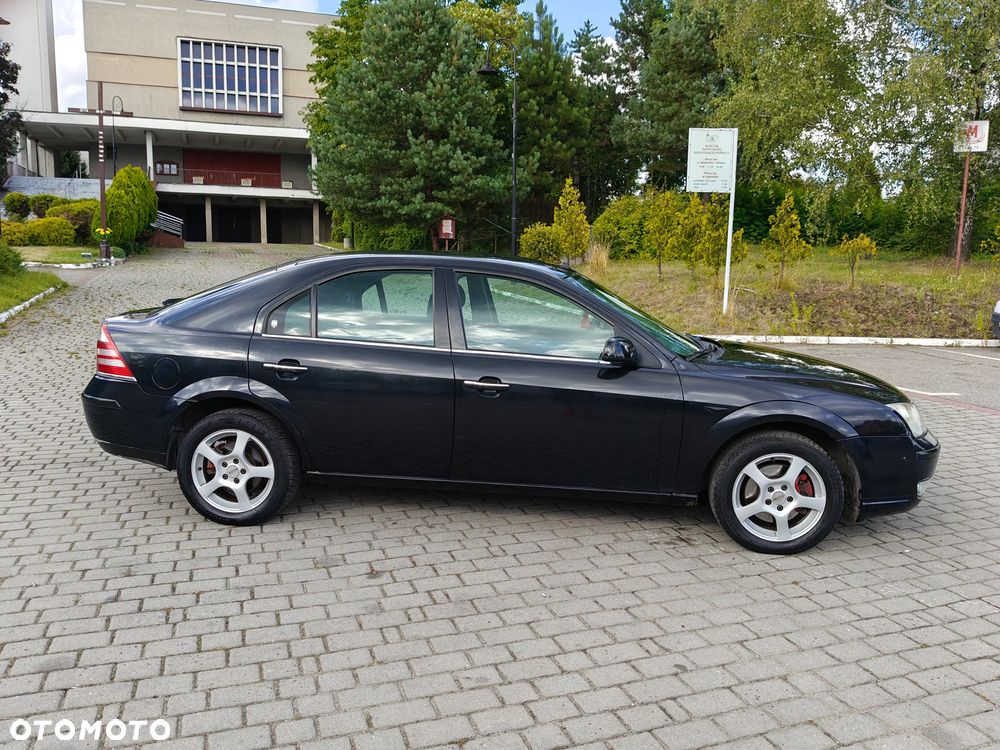 Ford Mondeo 2.0 TDCI Ghia - 9
