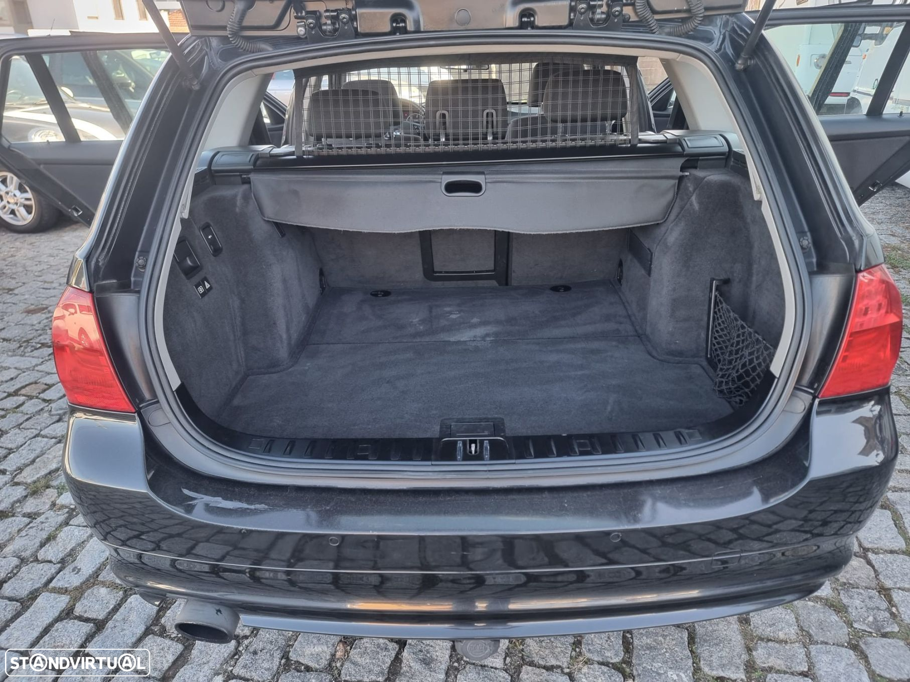 BMW 318 d Touring Navigation Auto - 28
