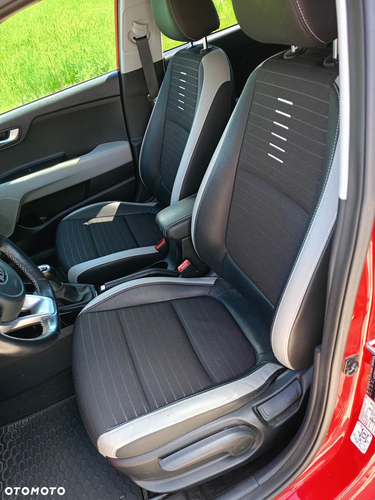 Kia Stonic 1.0 T-GDI L - 6