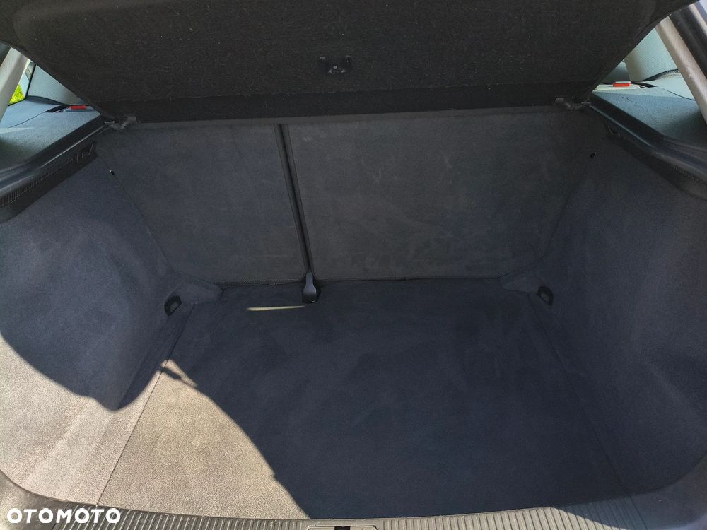 Audi A3 Sportback 1.4 TFSI S Line Sportpaket plus - 36