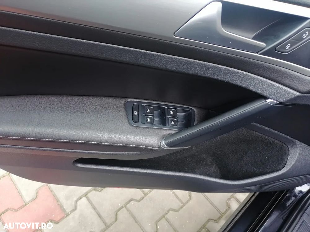 Volkswagen Golf 1.6 TDI BlueMotion Technology DSG Comfortline - 10