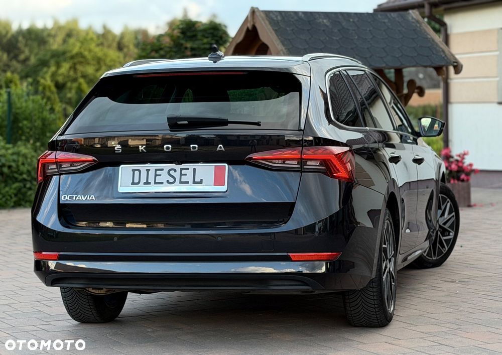 Skoda Octavia 2.0 TDI Sportline DSG - 17