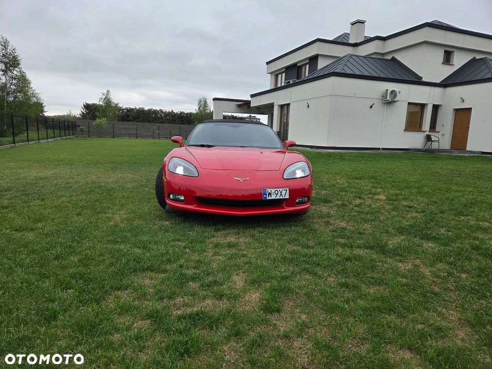 Chevrolet Corvette - 26