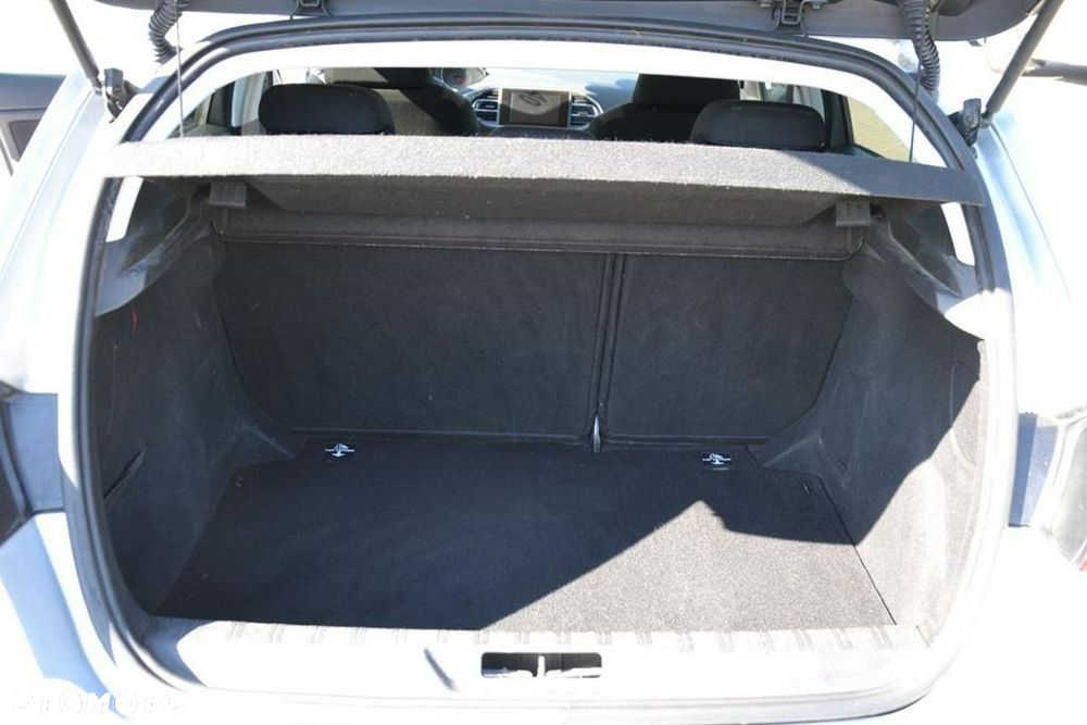 Peugeot 308 - 17