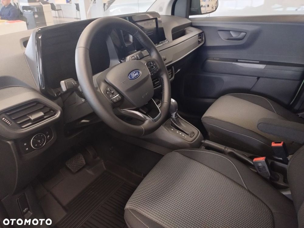 Ford Courier - 9