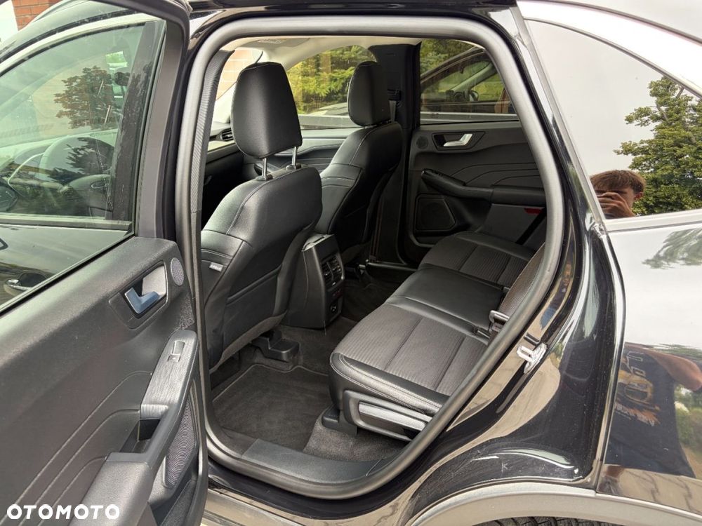 Ford Kuga 1.5 EcoBlue TITANIUM - 18