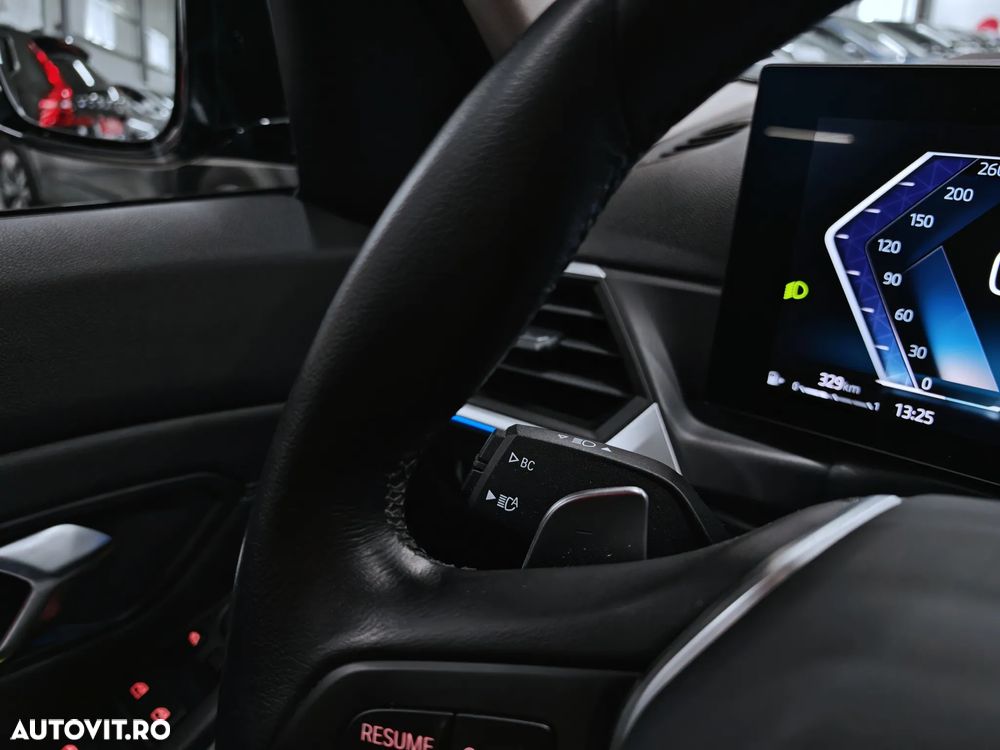 BMW Seria 3 318d Aut. - 28