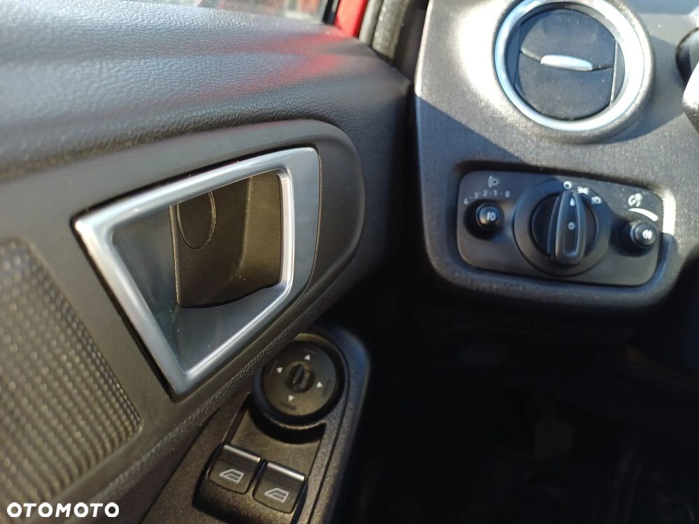 Ford Fiesta 1.0 EcoBoost Gold X EU6 - 17