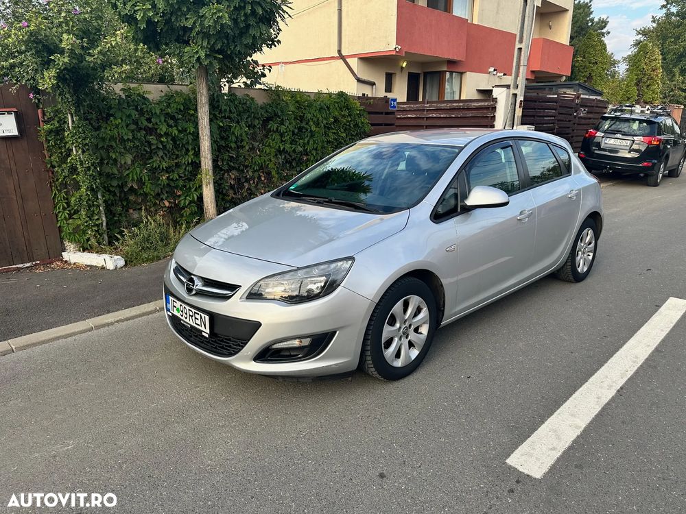 Opel Astra - 1