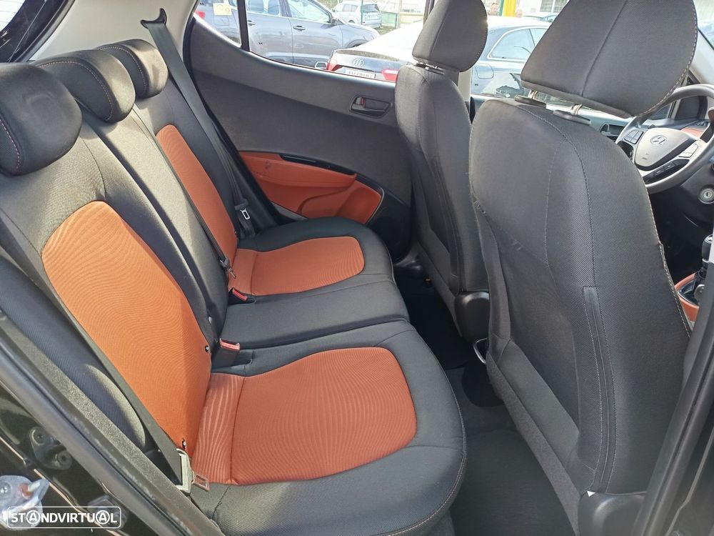 Hyundai i10 1.0 Urban - 13