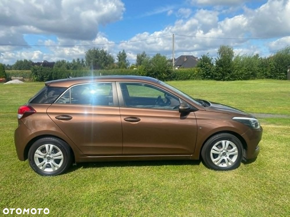 Hyundai i20 1.2 BlueDrive Classic + - 4