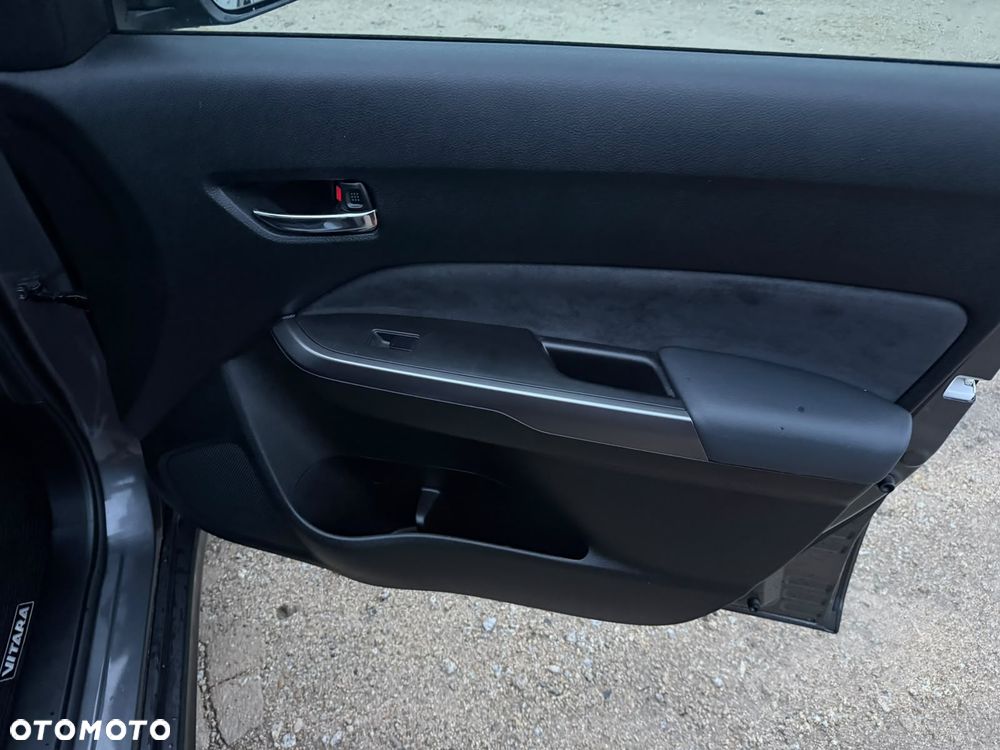 Suzuki Vitara 1.4 Boosterjet Hybrid Automatik Comfort - 18