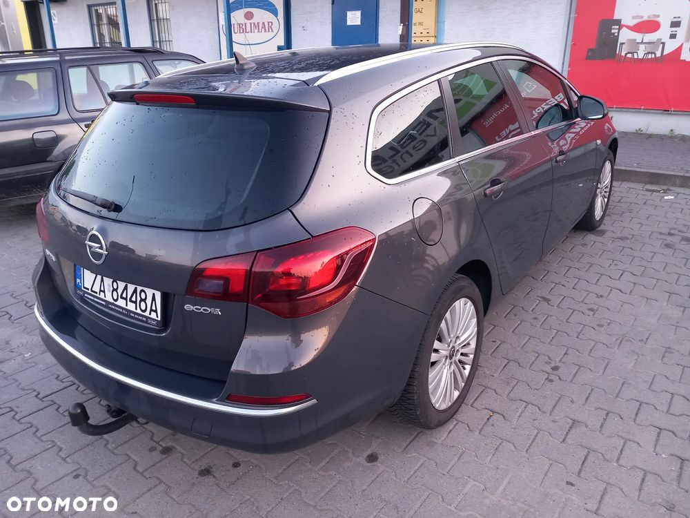 Opel Astra - 4