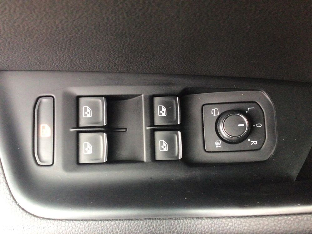 Volkswagen Passat 1.8 TSI BMT Highline DSG - 24