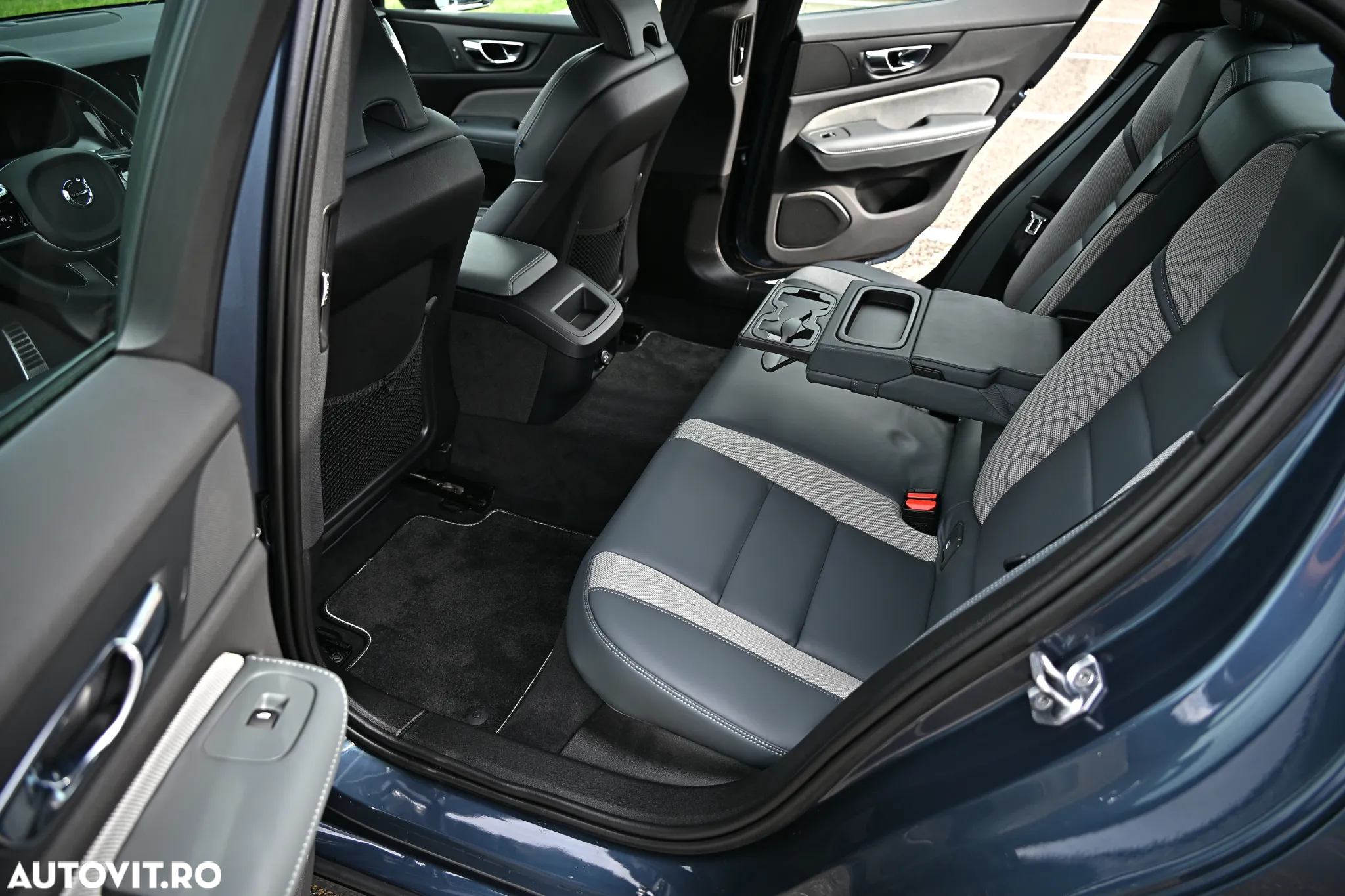 Volvo S60 T4 Geartronic RDesign - 17