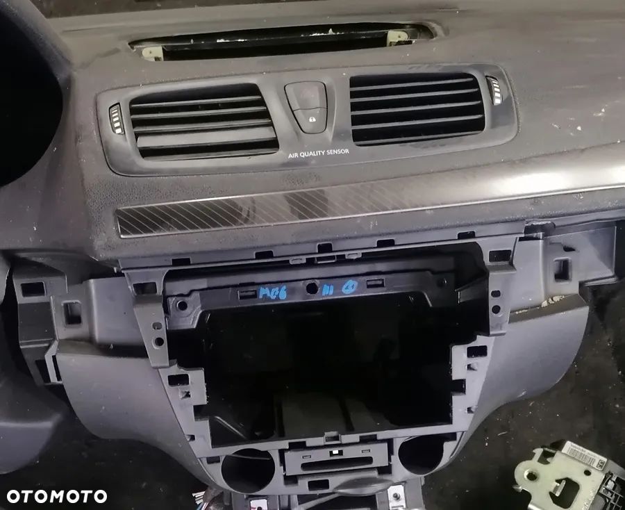 RENAULT MEGANE III 14r DESKA ROZDZIELCZA AIRBAG PASY - 2