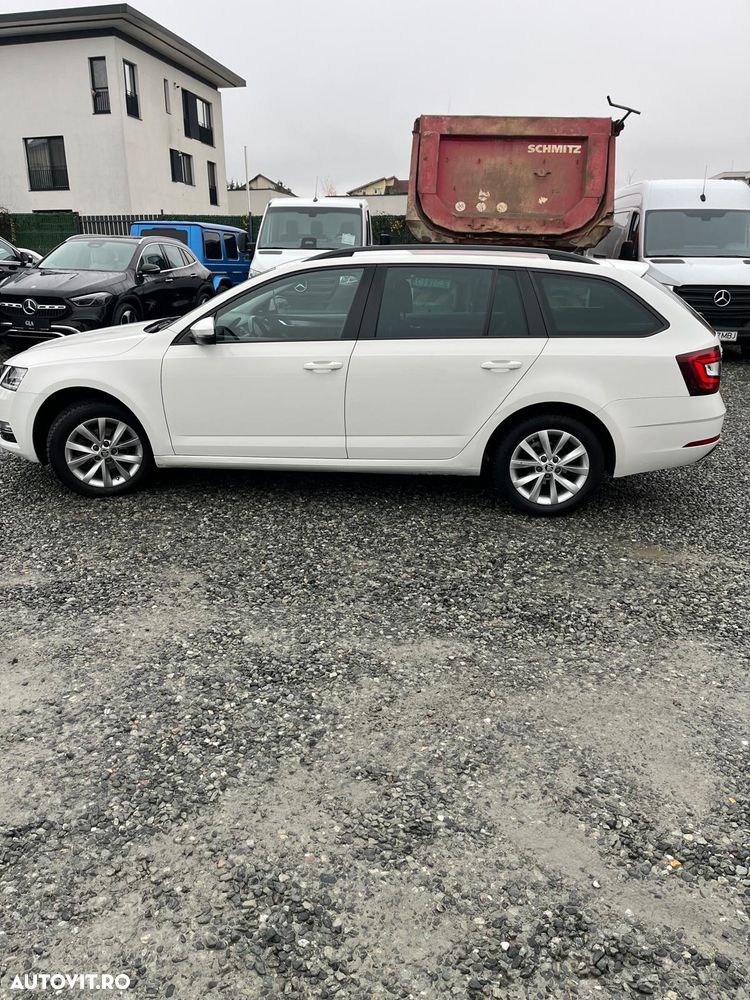 Skoda Octavia 2.0 TDI Style - 1