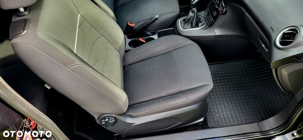 Ford Fiesta 1.25 Silver X plus EU5 - 18