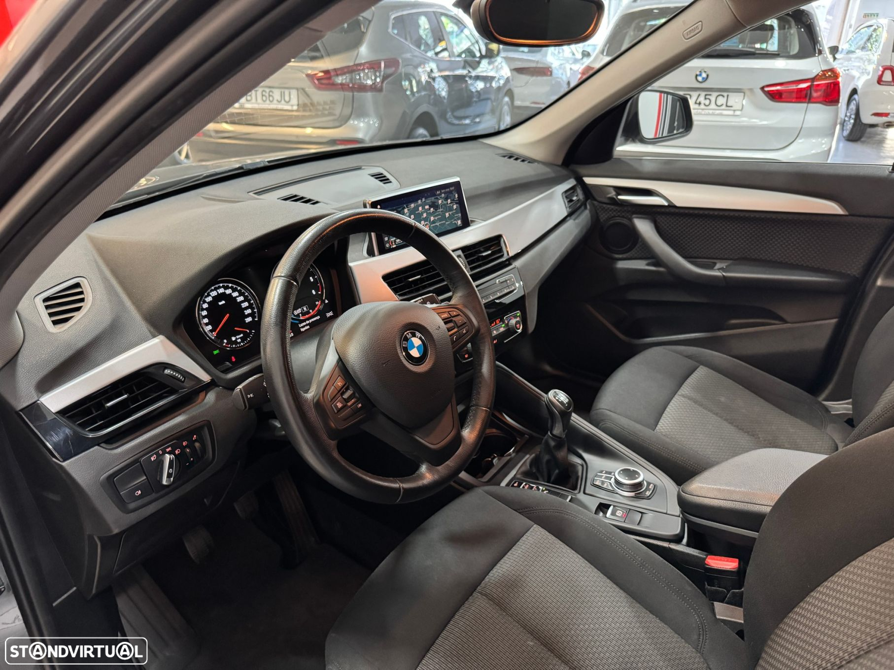 BMW X1 16 d sDrive Advantage - 21