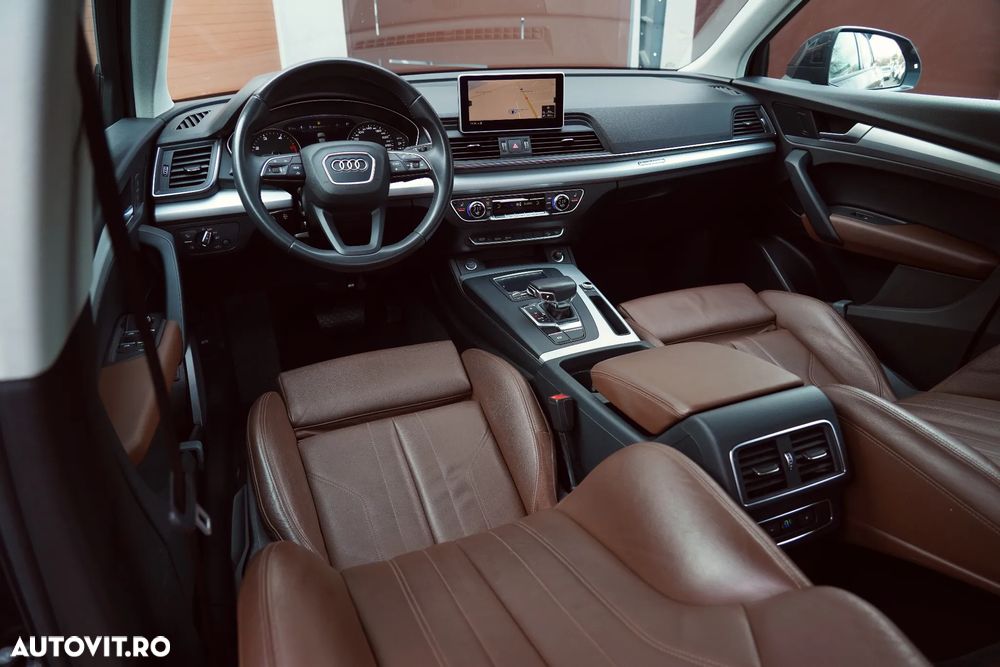 Audi Q5 40 TDI quattro S tronic design - 6