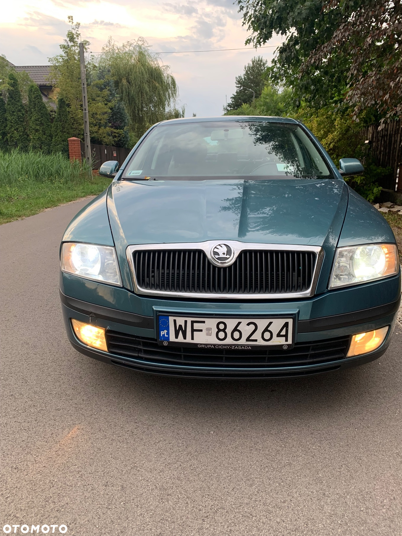 Skoda Octavia 1.6 FSI Ambiente - 2
