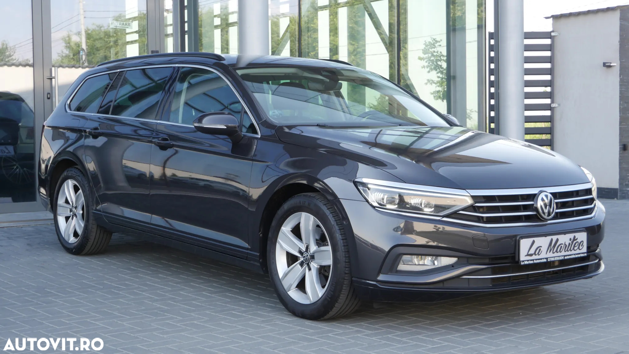Volkswagen Passat Variant 2.0 TDI SCR DSG Business - 6