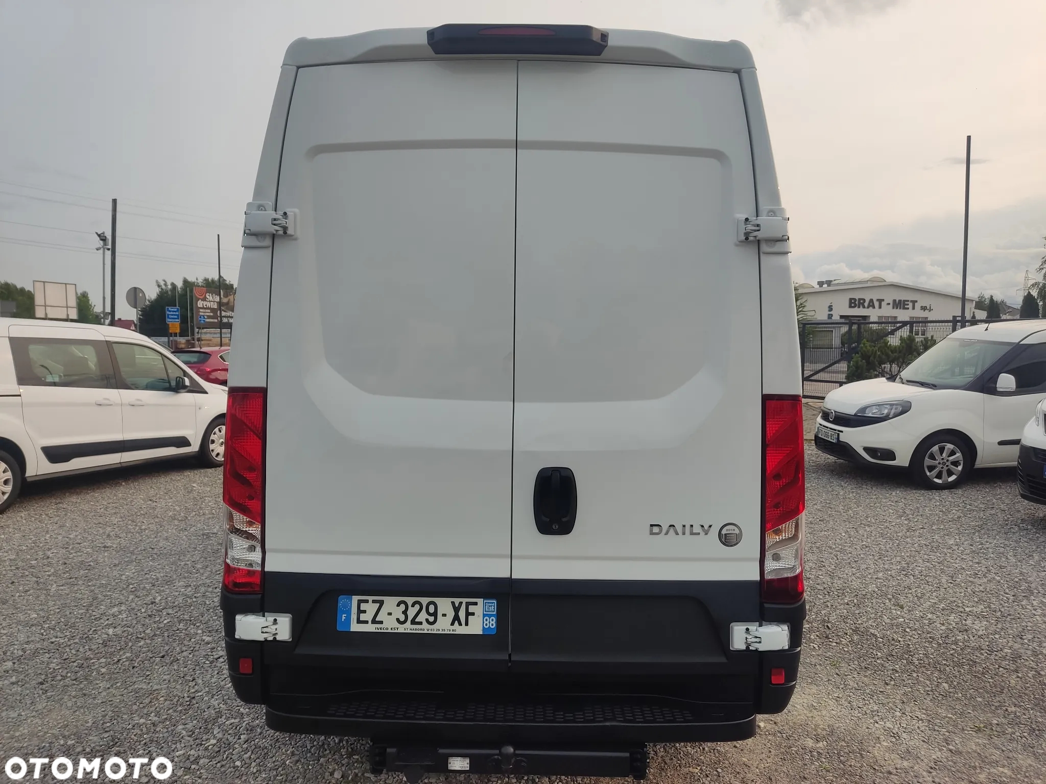Iveco 35S140 - 13
