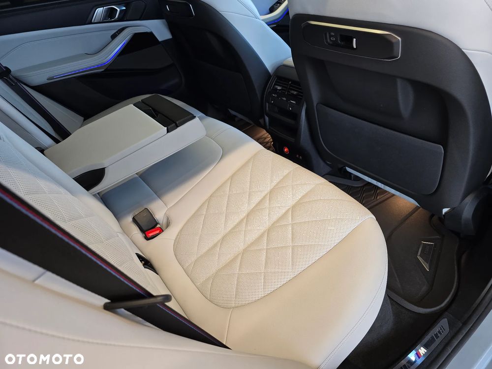 BMW X5 xDrive40d mHEV M Sport sport - 18