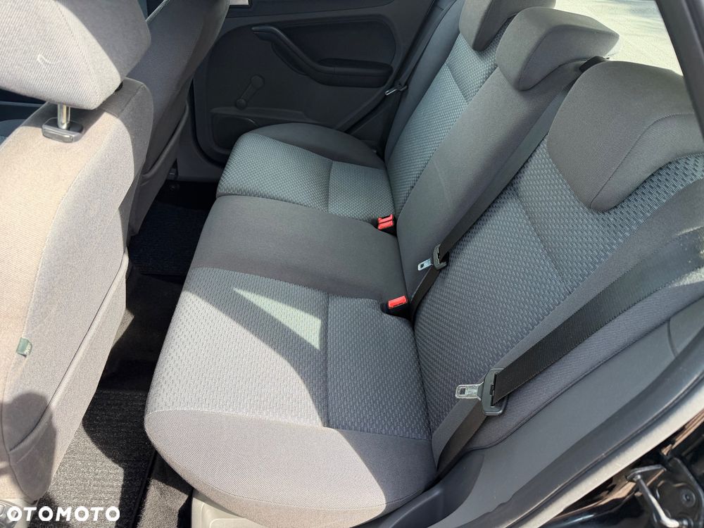 Ford Focus - 16