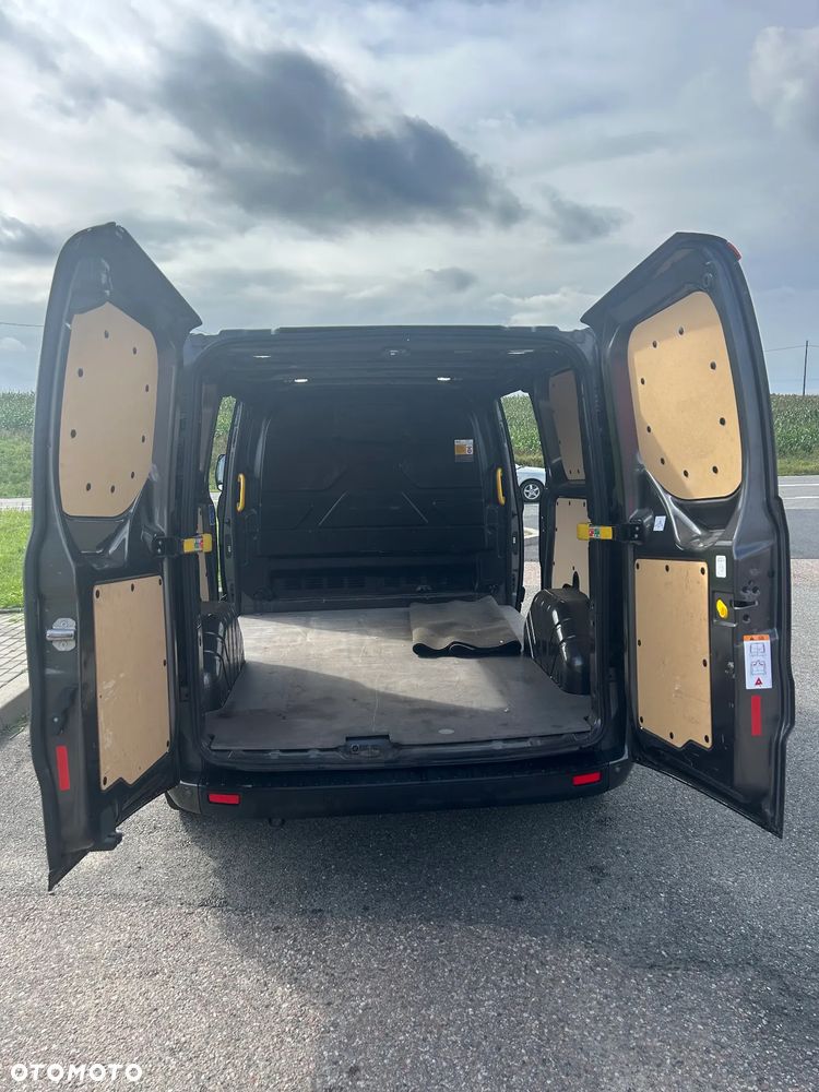 Ford TRANSIT CUSTOM - 13