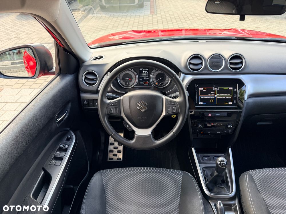 Suzuki Vitara 1.0 Boosterjet Premium 2WD - 13