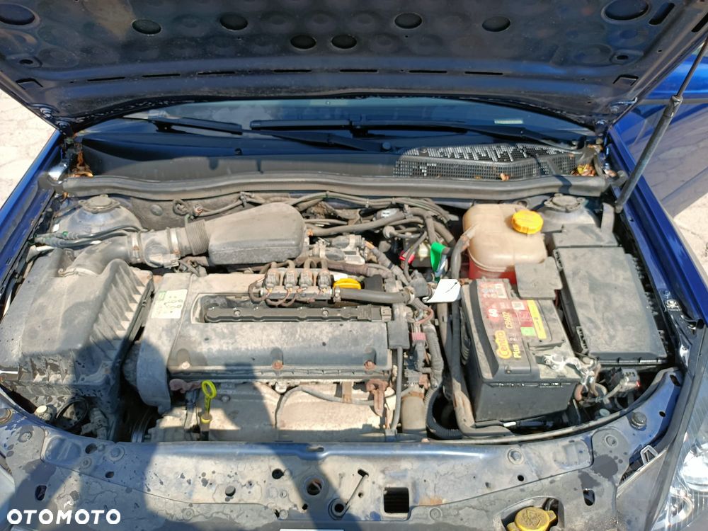 Opel Astra 1.6 - 30