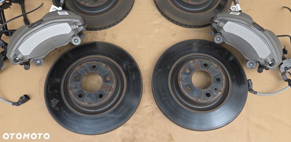 AUDI A4 A5 Q5 A6 A7 C8 4K TARCZE ZACISKI KLOCKI 4 TŁOCZKI 338MM JAK NOWE - 2
