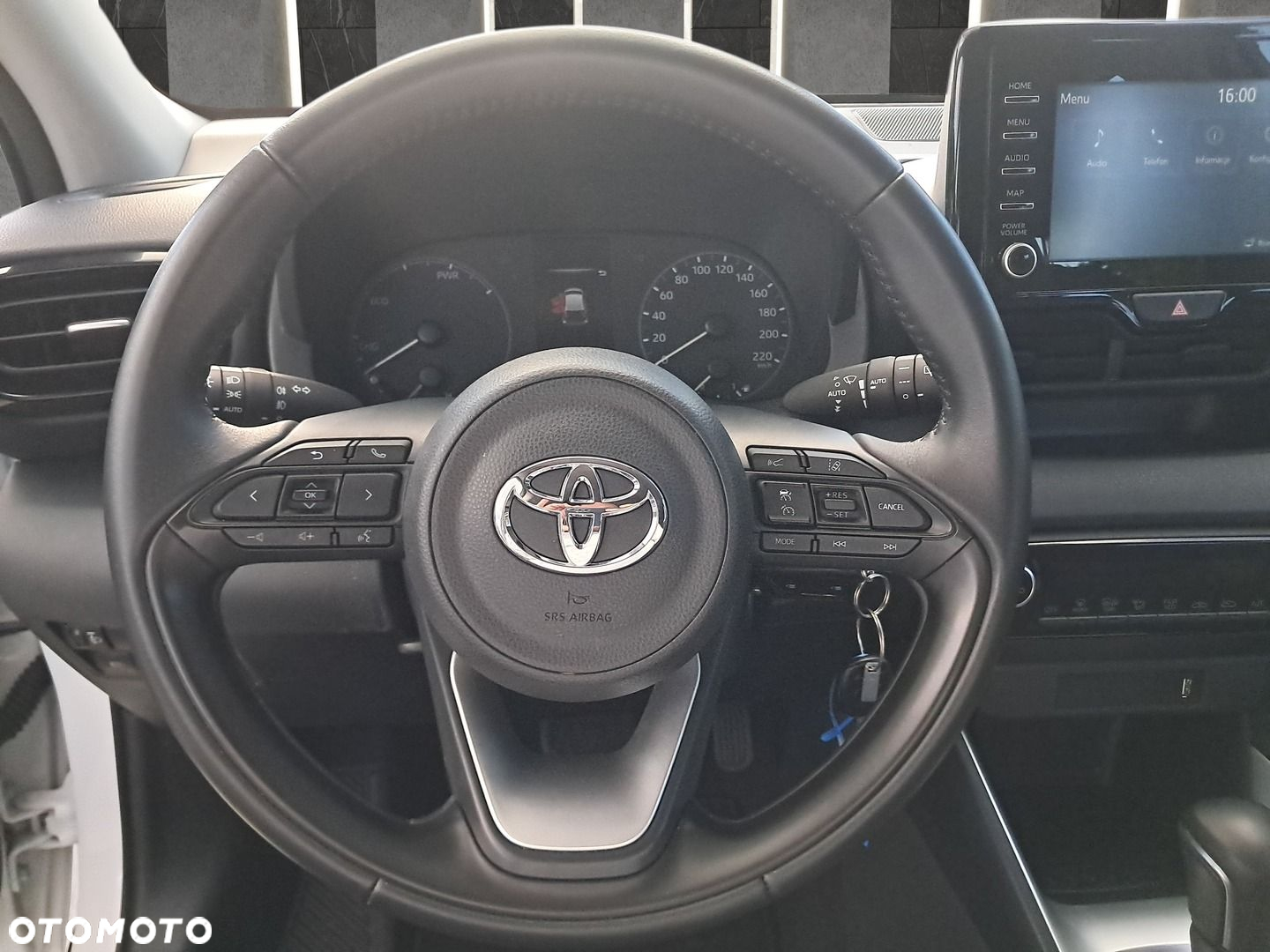 Toyota Yaris Hybrid 1.5 Comfort - 22