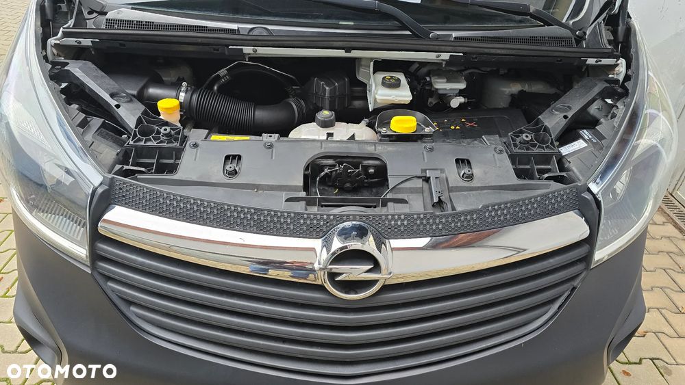 Opel Vivaro - 9