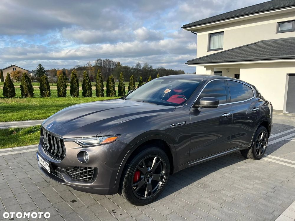 Maserati Levante Granlusso - 3