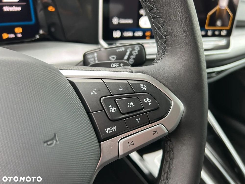 Volkswagen Golf Variant - 15