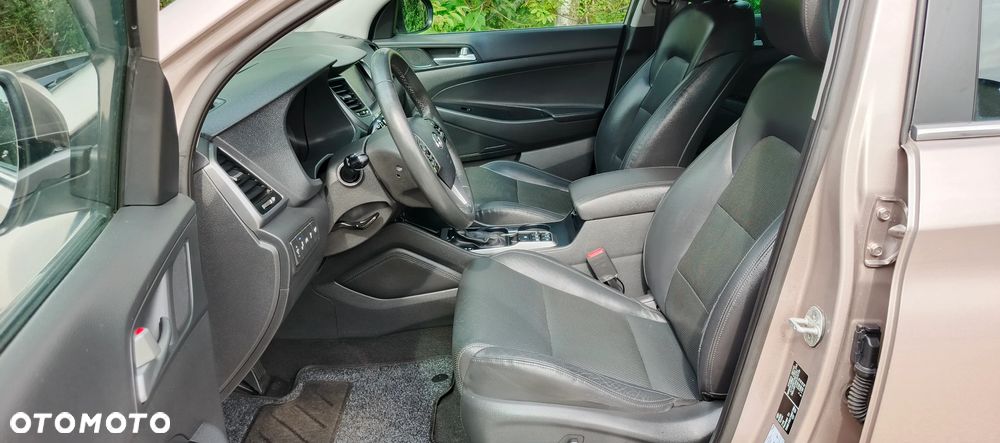 Hyundai Tucson 1.6 T-GDI TourdePologne 4WD DCT - 23