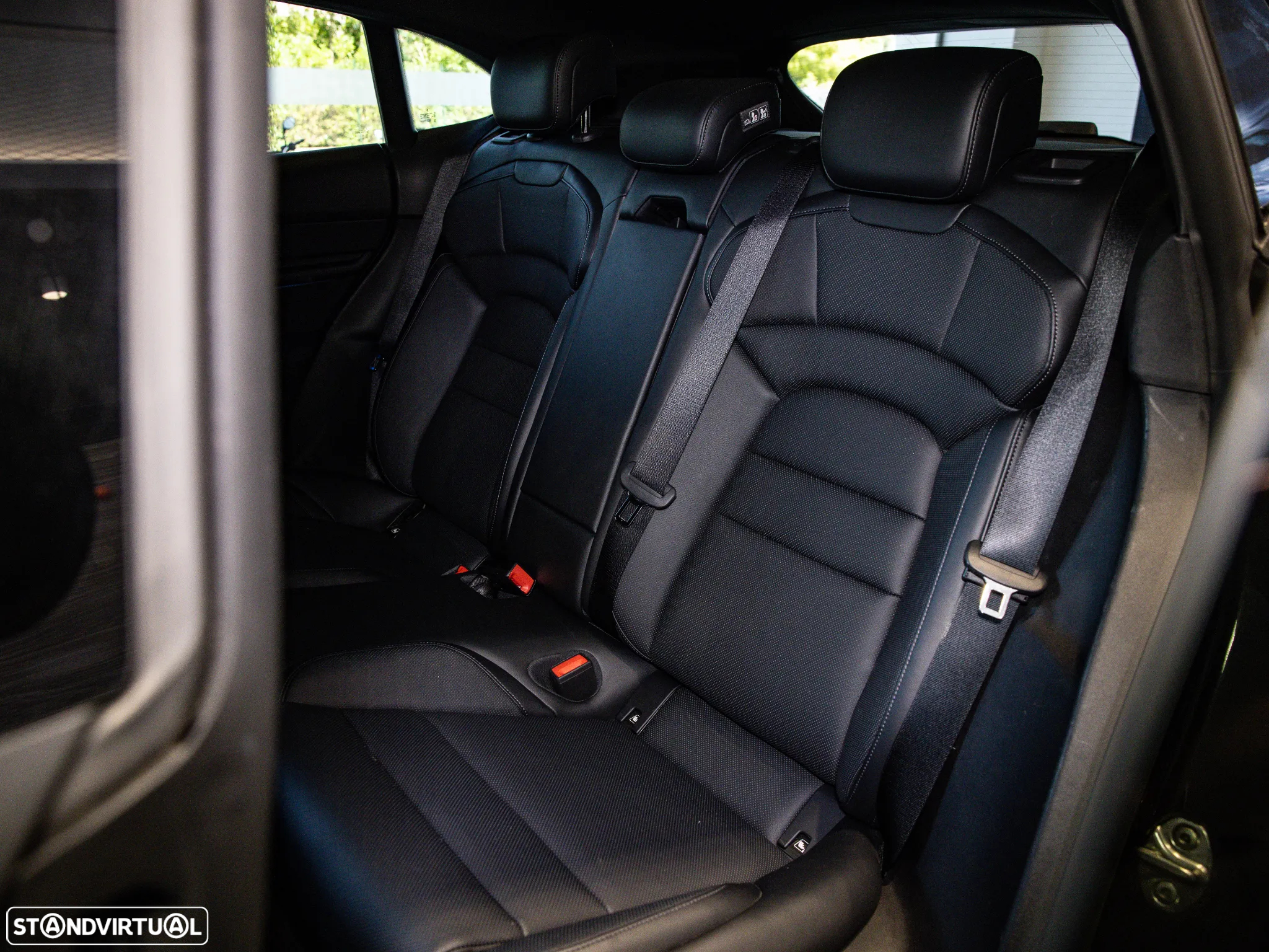 Porsche Taycan Sport Turismo bateria Performance Plus - 30