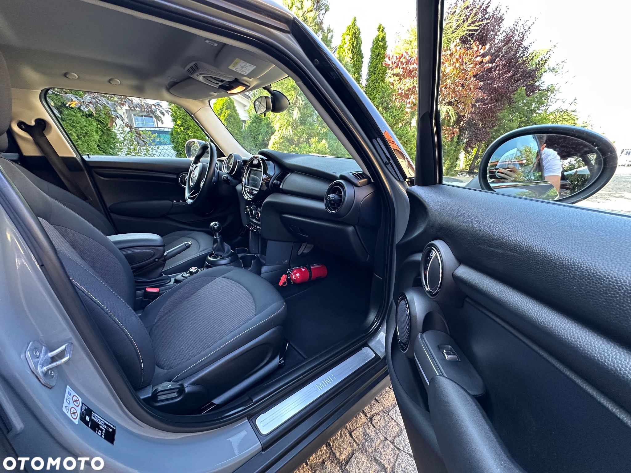 MINI Cooper Standard - 29