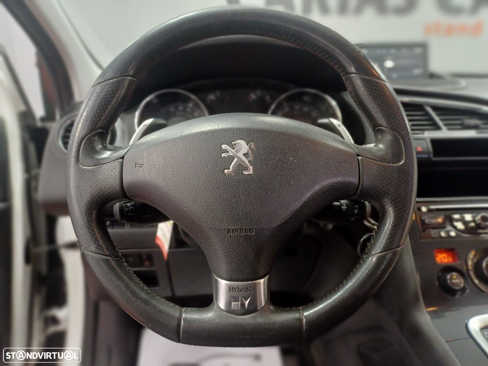 Peugeot 3008 2.0 HDi Hybrid4 - 14