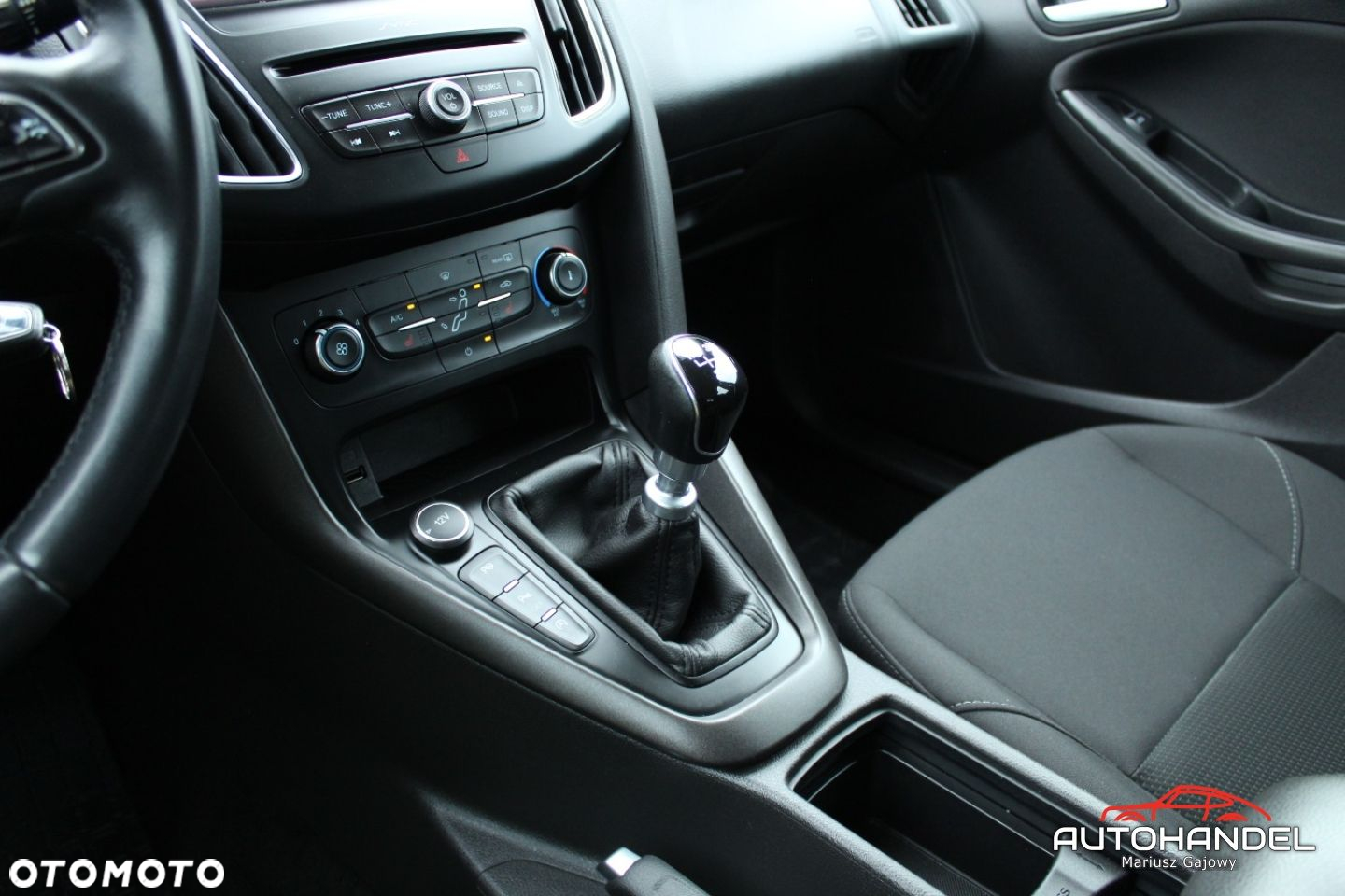 Ford Focus - 14