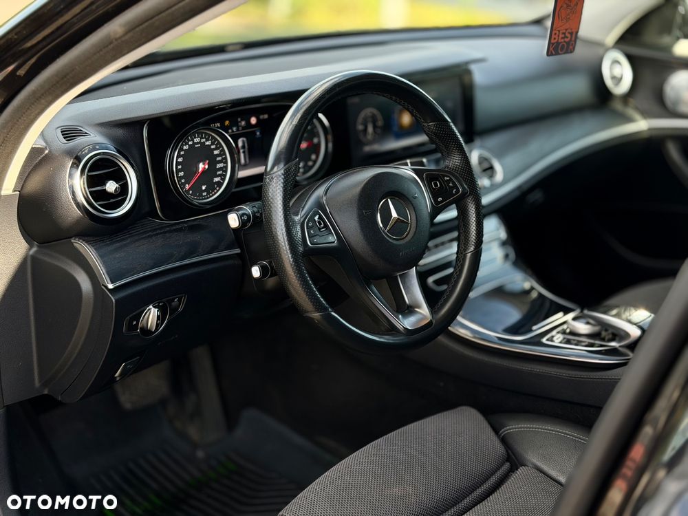 Mercedes-Benz Klasa E 220 d Business Edition 9G-TRONIC - 8