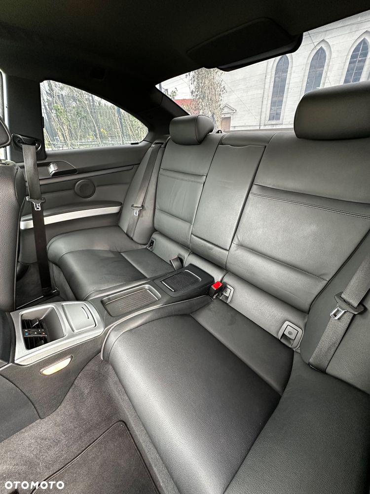 BMW Seria 3 320i M Sport Edition - 28