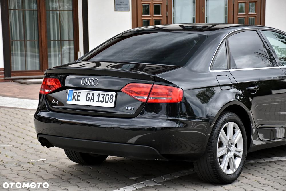Audi A4 Limousine 1.8 TFSI Attraction - 25