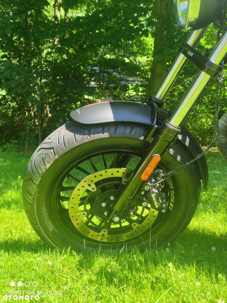 Moto Guzzi V9 - 4
