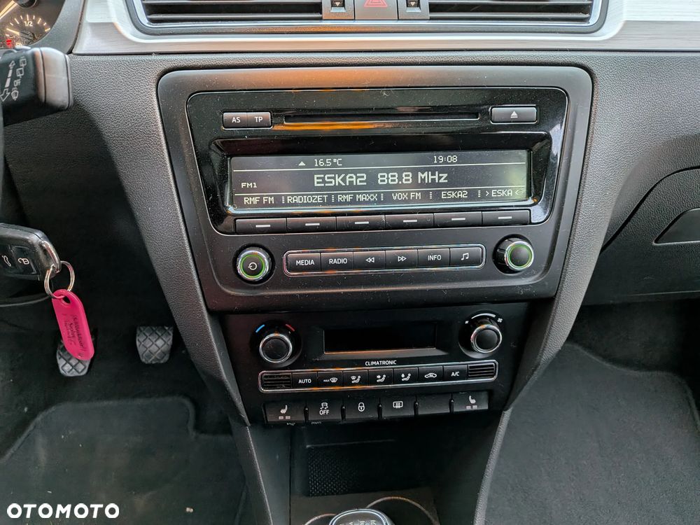 Skoda RAPID 1.2 TSI Elegance Green tec - 22