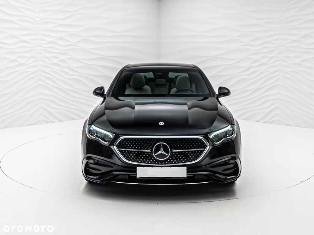Mercedes-Benz Klasa E 220 d mHEV 4-Matic AMG 9G-Tronic - 2