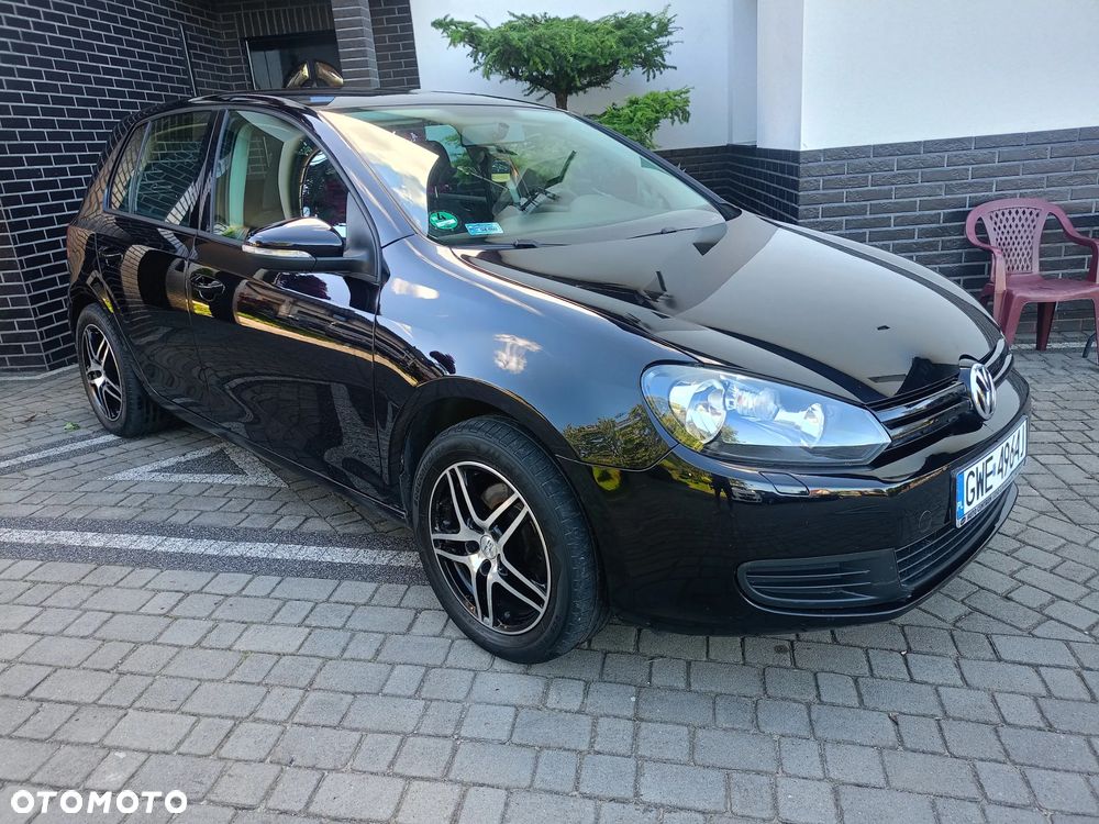 Volkswagen Golf 1.6 Edition - 1