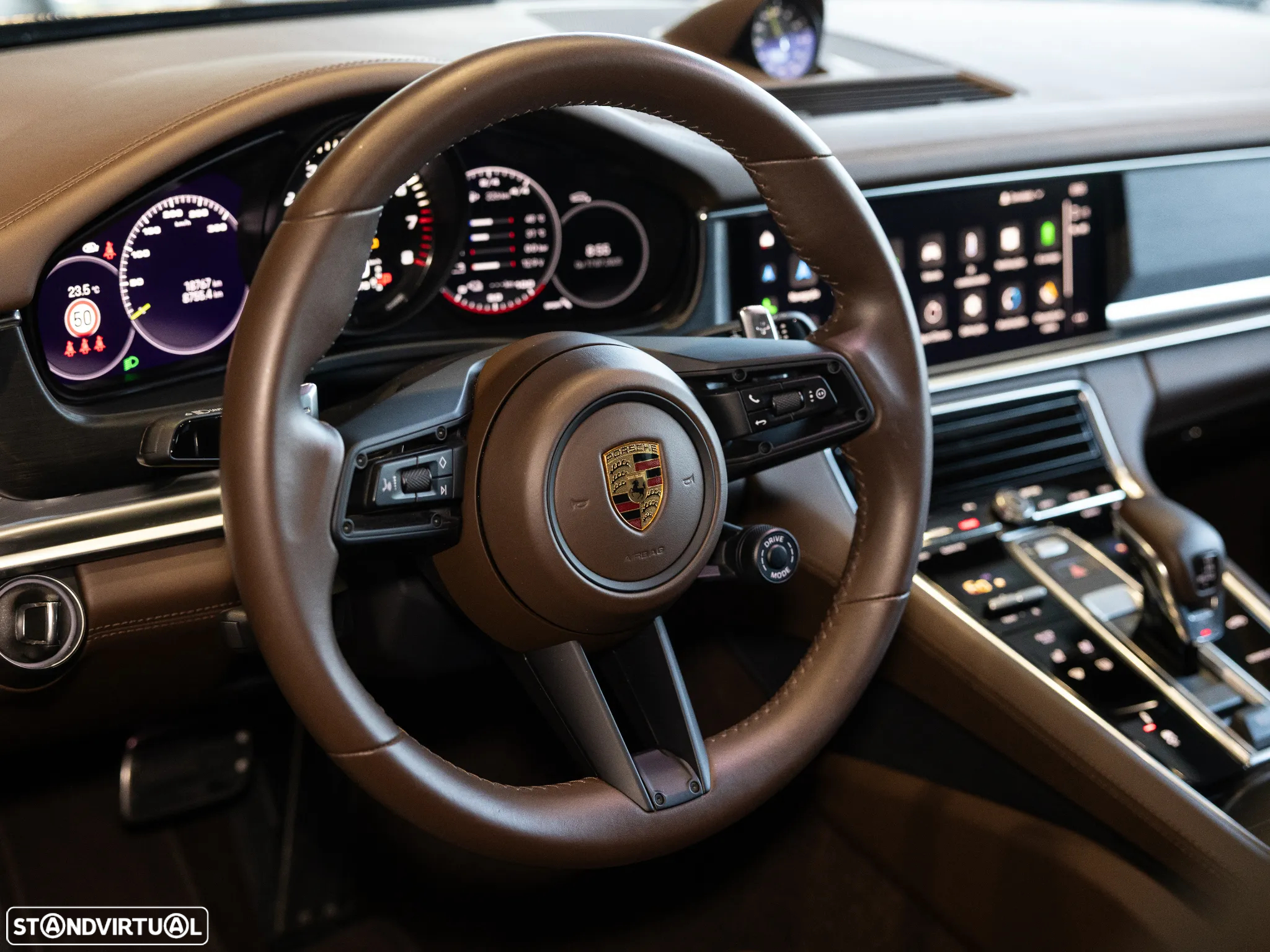 Porsche Panamera 4 E-Hybrid Platinum Edition - 27